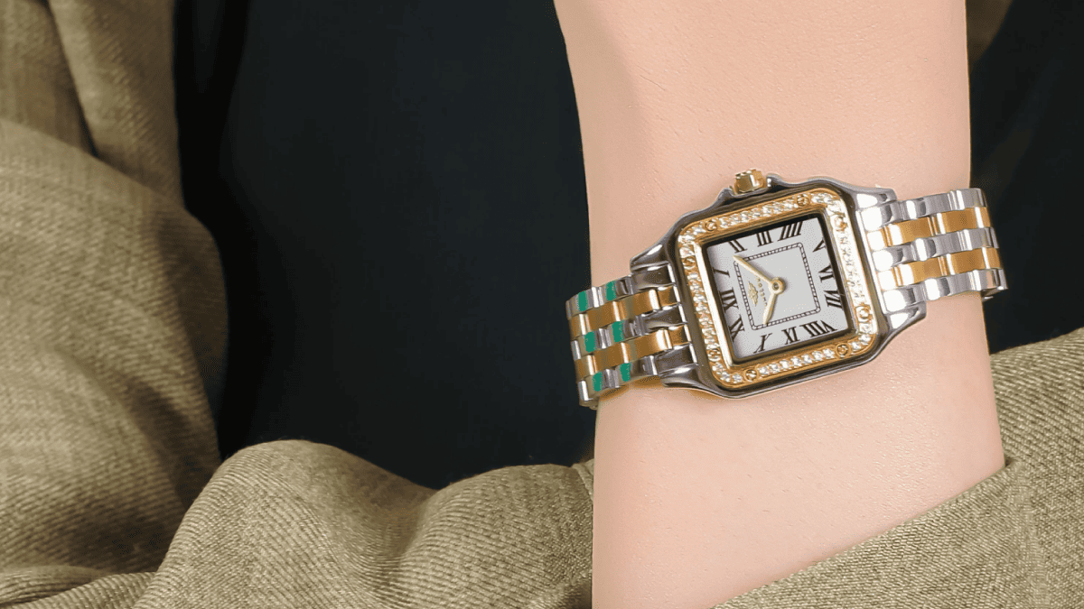 ساعات فايلت النسائية